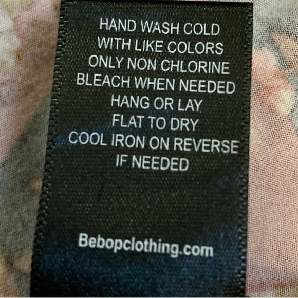 Bebop lace up front 1960’s dress. - Picture 9 of 10